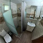 Camping Secret Garden & 4*