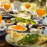 Secret Garden & Camping Çıralı