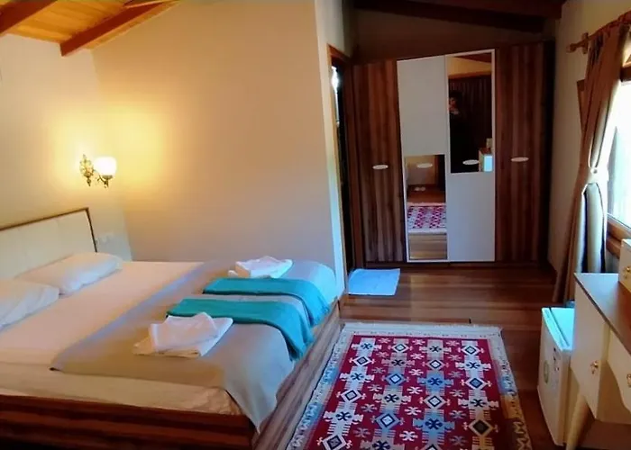 Secret Garden & Kamp alanı 4*